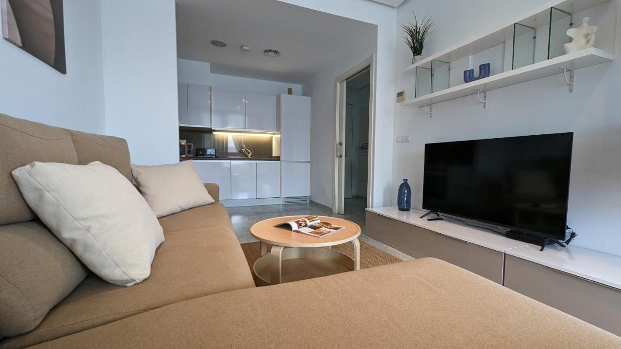 Gemelos Sea Front Apartment Бенидорм Екстериор снимка