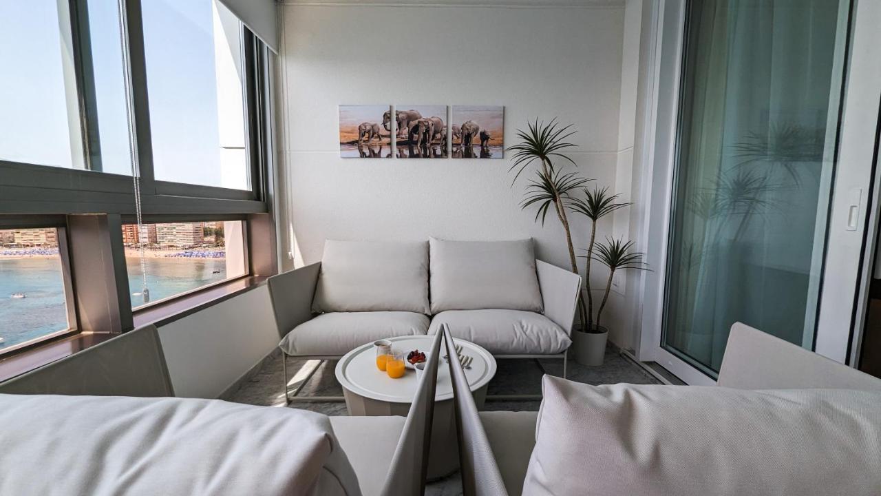 Gemelos Sea Front Apartment Бенидорм Екстериор снимка